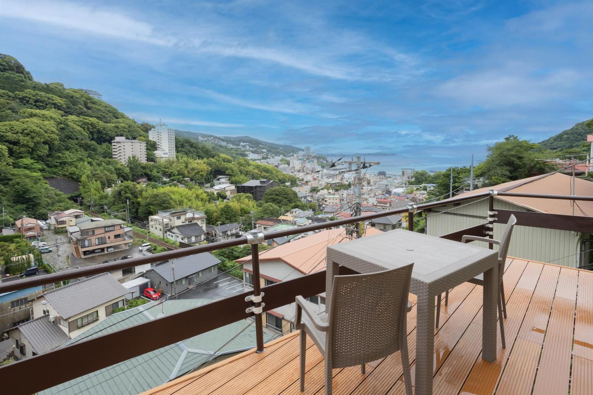 Villa Nest Olive Atami à Atami  Extérieur photo